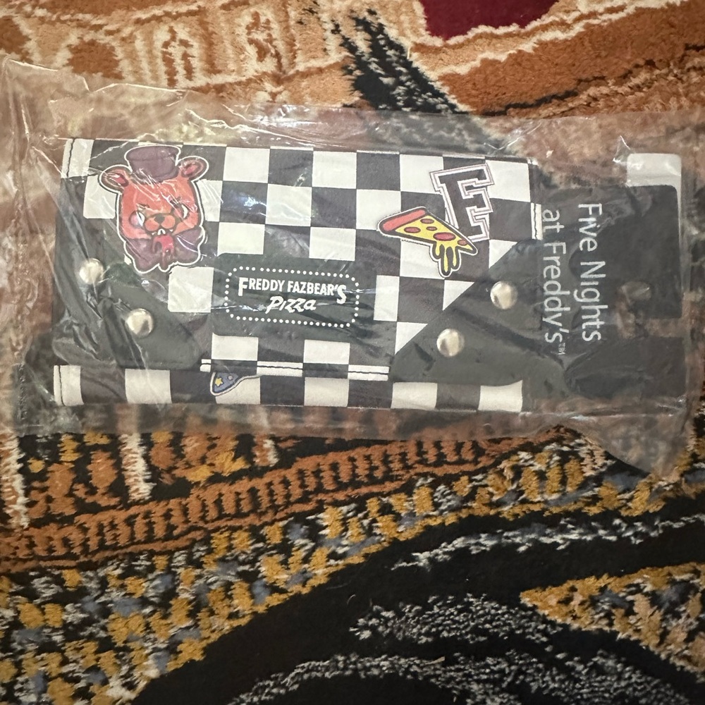 Five nights at Freddy wallet